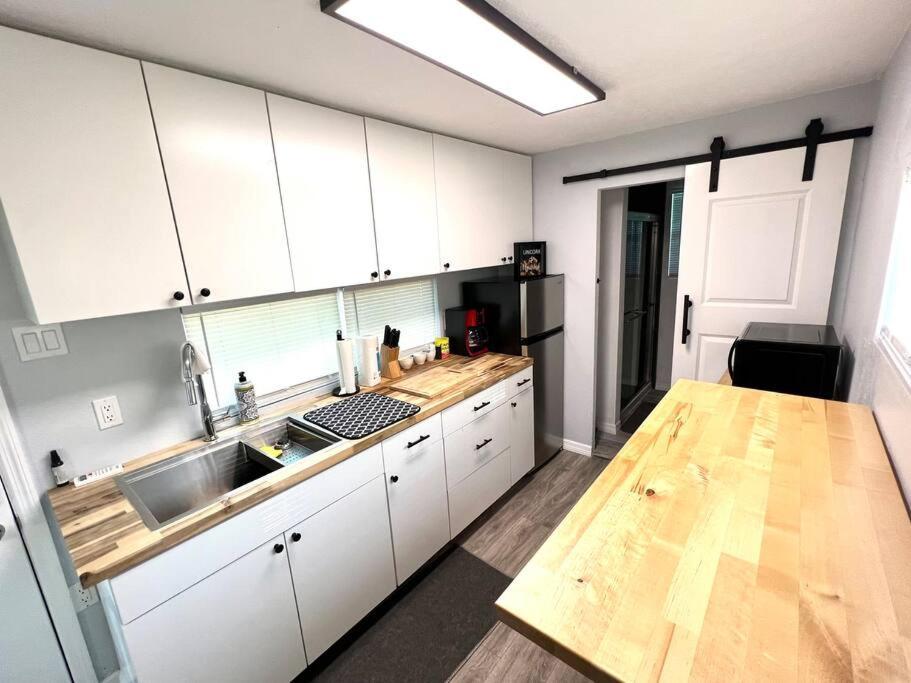 1Bed 1Bath Container Home Centrally Located Cypress Gardens Kültér fotó