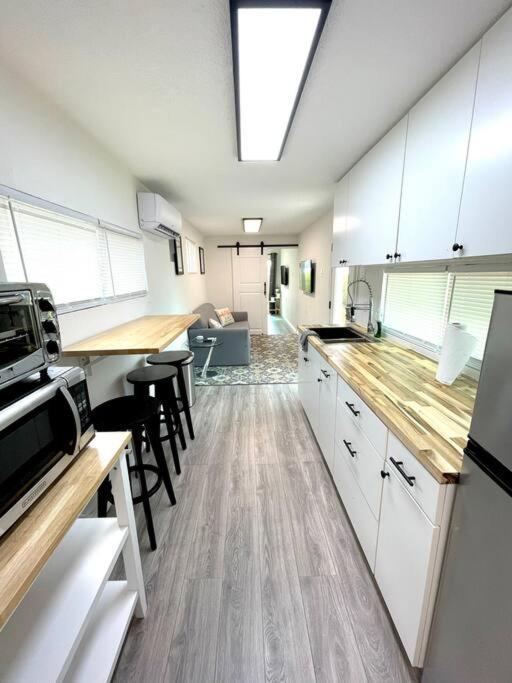 1Bed 1Bath Container Home Centrally Located Cypress Gardens Kültér fotó